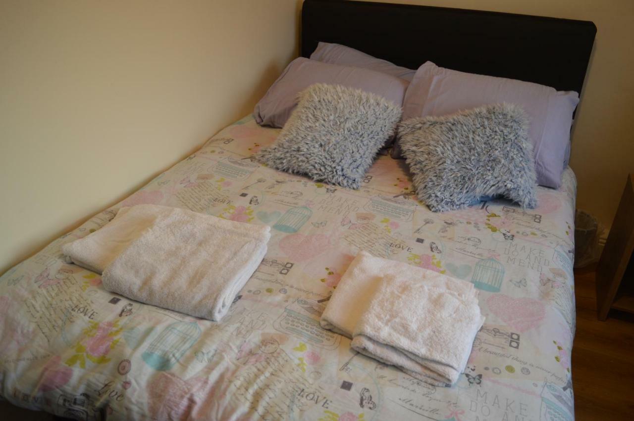 The Comfy Cottage Swords Εξωτερικό φωτογραφία
